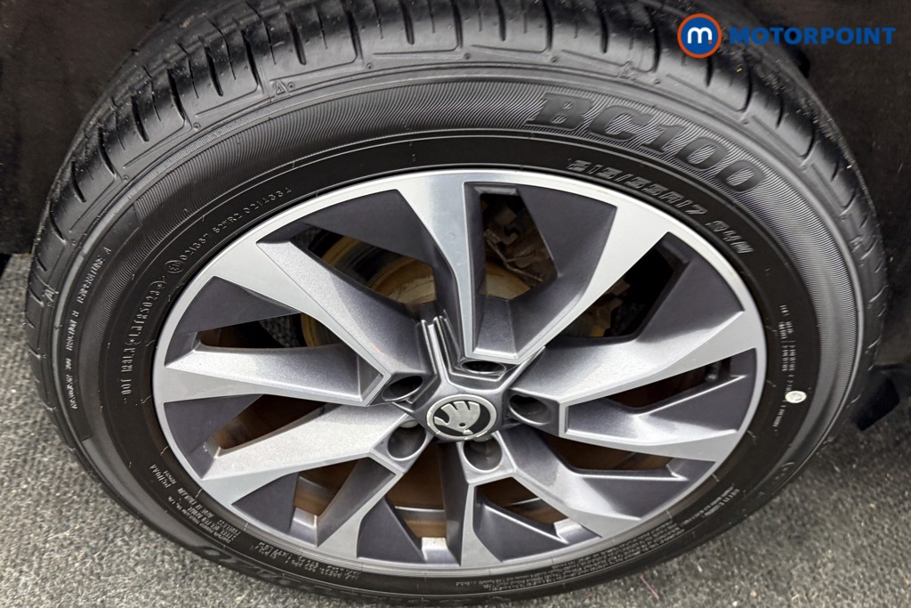 Skoda Karoq Se Drive Automatic Petrol SUV - Stock Number (1593608) - 33rd supplementary image