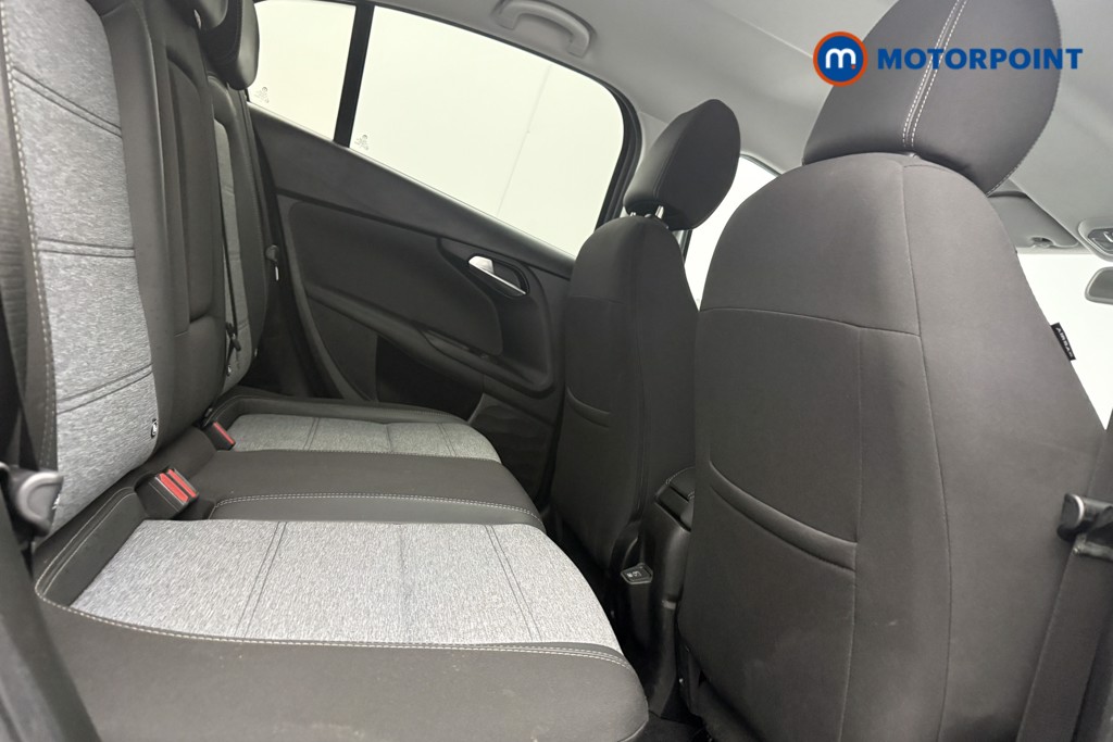 Fiat Tipo Cross 1.0 5Dr Manual Petrol Hatchback - Stock Number (1593789) - 9th supplementary image