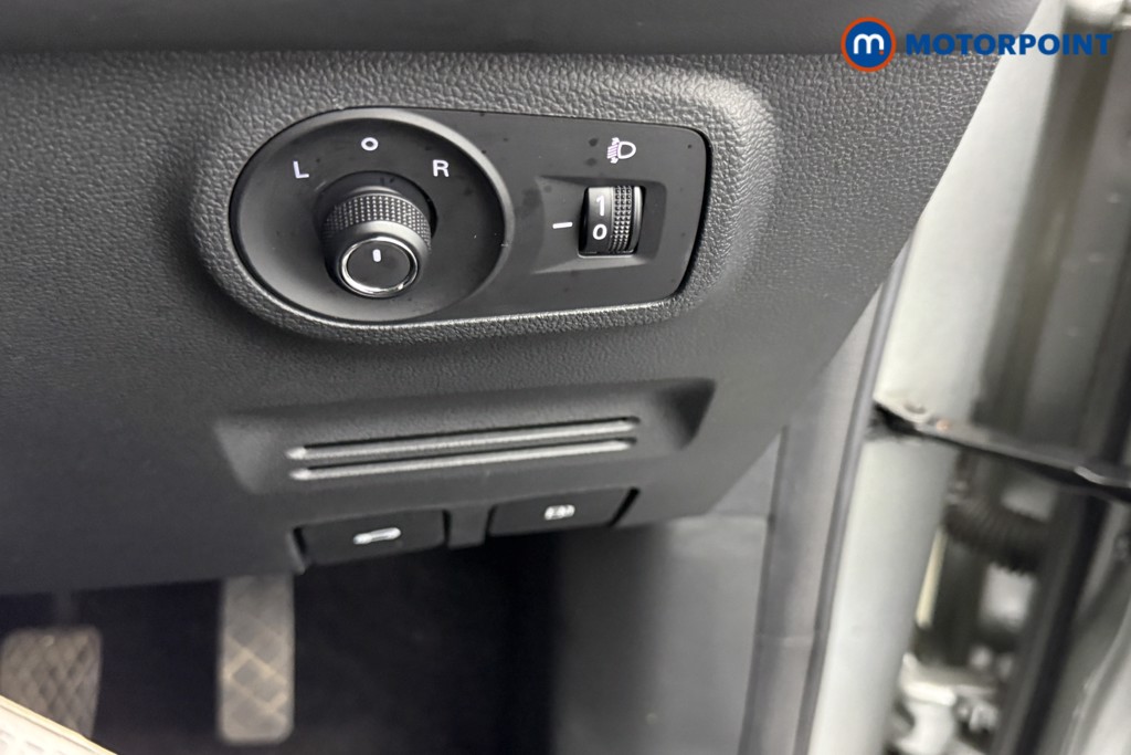 Mg Motor Uk ZS Excite Manual Petrol SUV - Stock Number (1596438) - 12th supplementary image