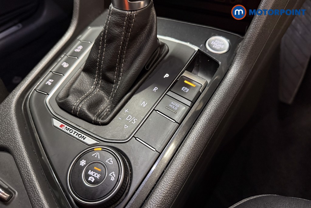 Volkswagen Tiguan R-Line Tech Automatic Diesel SUV - Stock Number (1599162) - 8th supplementary image