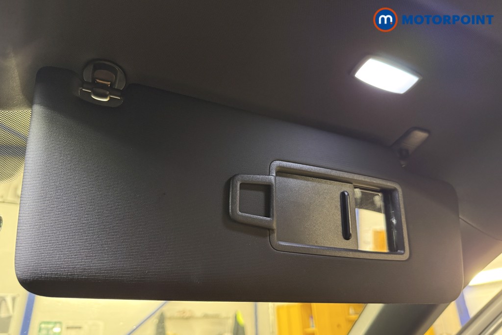 Volkswagen Tiguan R-Line Tech Automatic Diesel SUV - Stock Number (1599162) - 13th supplementary image