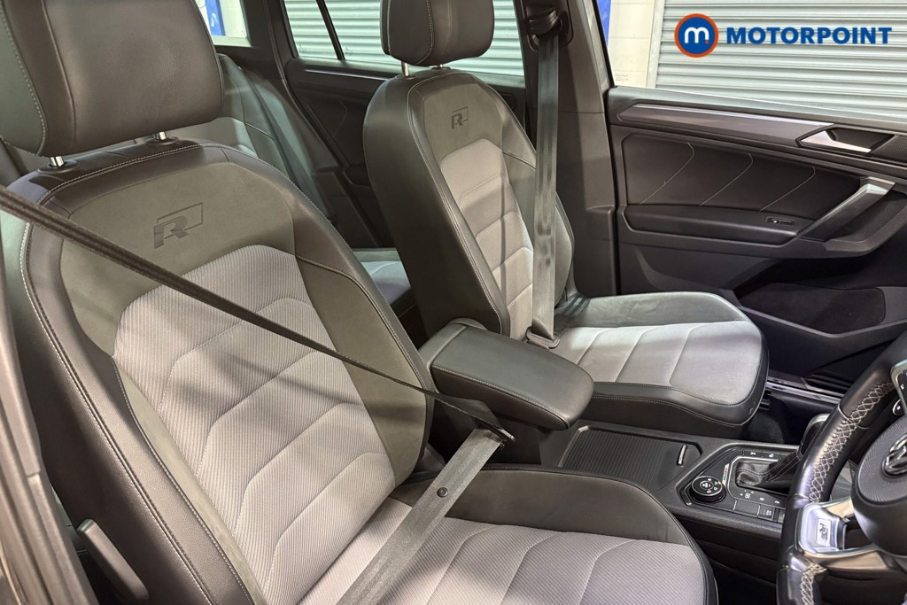 Volkswagen Tiguan R-Line Tech Automatic Diesel SUV - Stock Number (1599162) - 15th supplementary image
