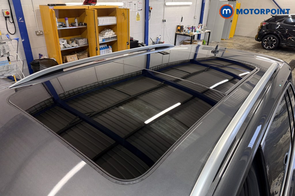 Volkswagen Tiguan R-Line Tech Automatic Diesel SUV - Stock Number (1599162) - 18th supplementary image