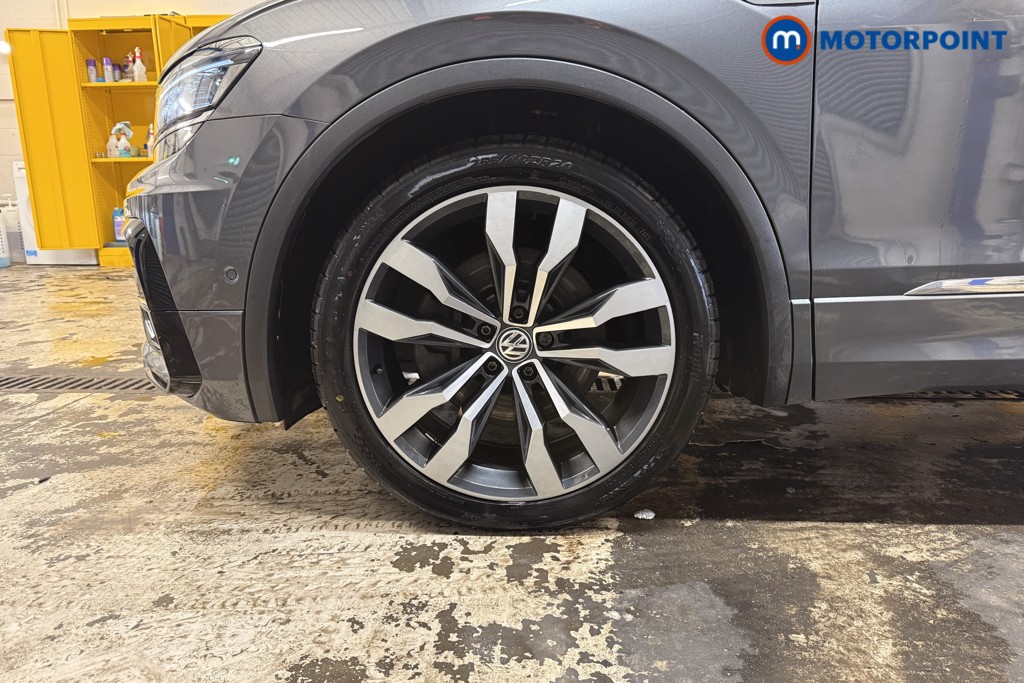 Volkswagen Tiguan R-Line Tech Automatic Diesel SUV - Stock Number (1599162) - 33rd supplementary image