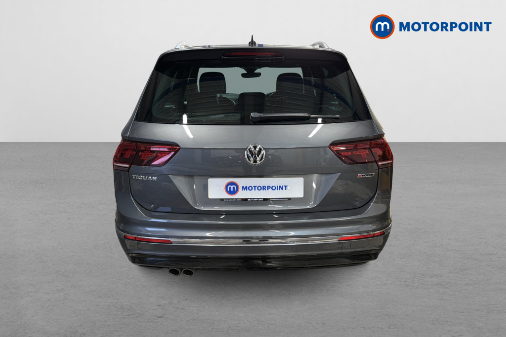 Volkswagen Tiguan R-Line Tech Automatic Diesel SUV - Stock Number (1599162) - Rear bumper