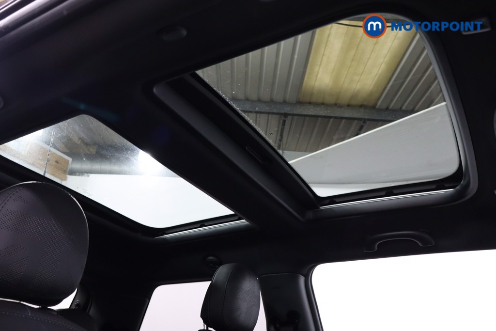 Mini Hatchback Cooper S Level 3 Automatic Electric Hatchback - Stock Number (1603039) - 23rd supplementary image