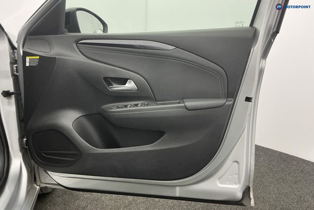 Vauxhall Corsa Elite Edition Manual Diesel Hatchback - Stock Number (1604905) - 25th supplementary image