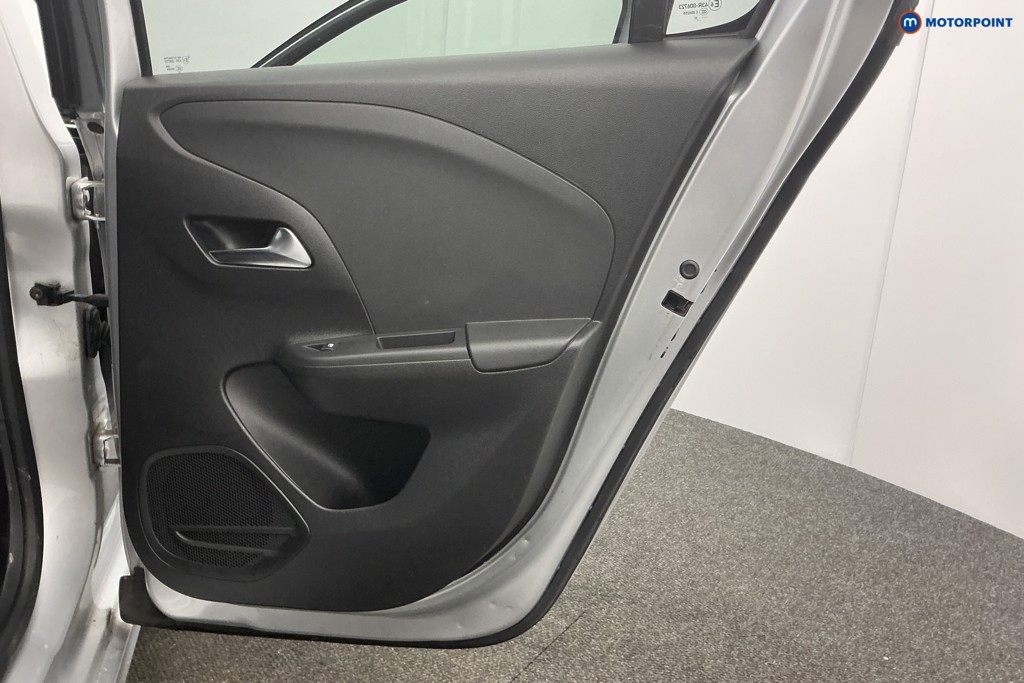 Vauxhall Corsa Elite Edition Manual Diesel Hatchback - Stock Number (1604905) - 27th supplementary image