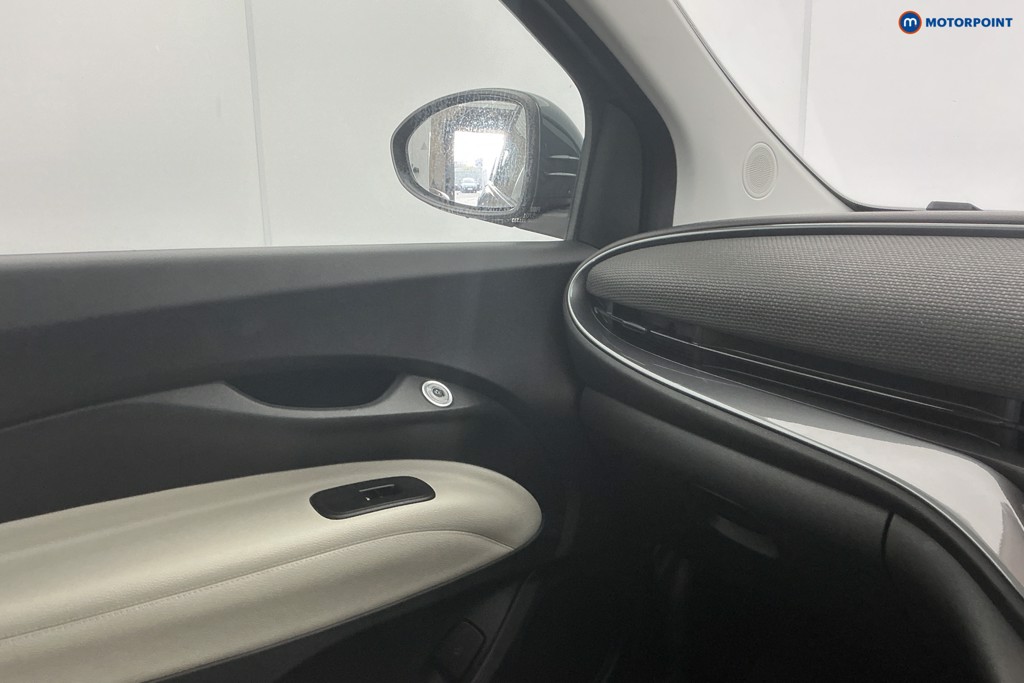 Fiat 500 La Prima Automatic Electric Hatchback - Stock Number (1605381) - 20th supplementary image