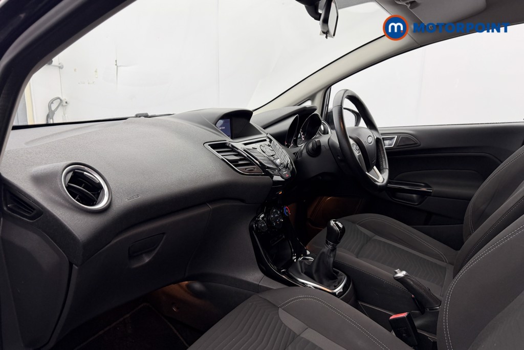 Ford Fiesta Zetec Manual Diesel Hatchback - Stock Number (1605764) - 29th supplementary image