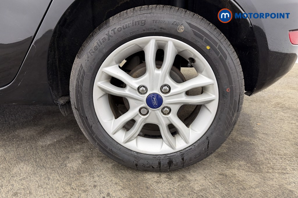 Ford Fiesta Zetec Manual Diesel Hatchback - Stock Number (1605764) - 32nd supplementary image