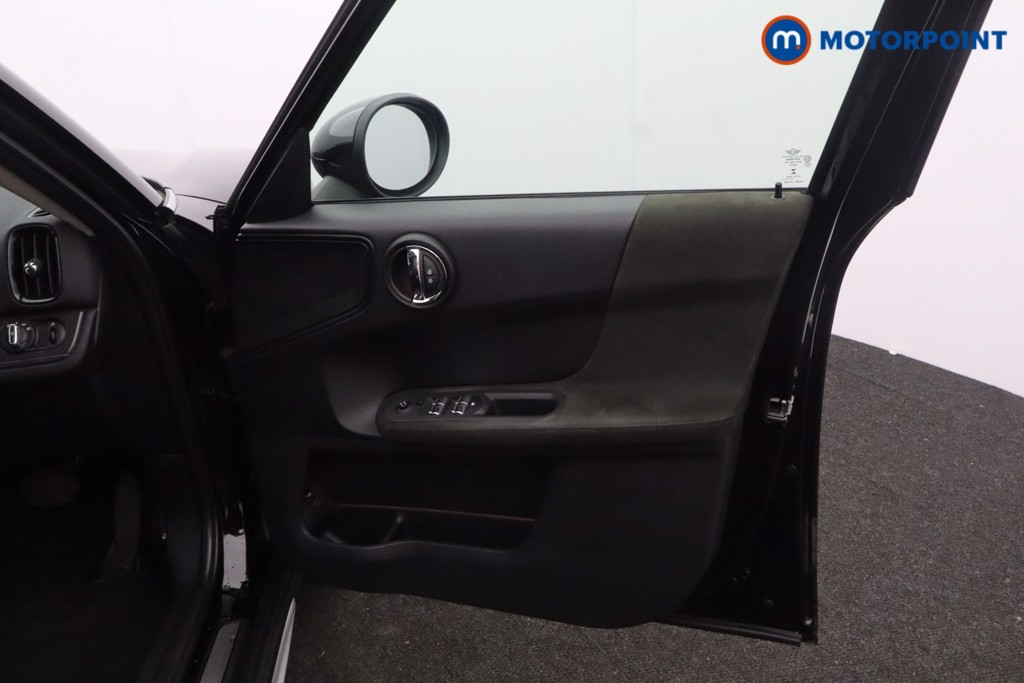 Mini Countryman Cooper Automatic Petrol SUV - Stock Number (1606210) - 15th supplementary image