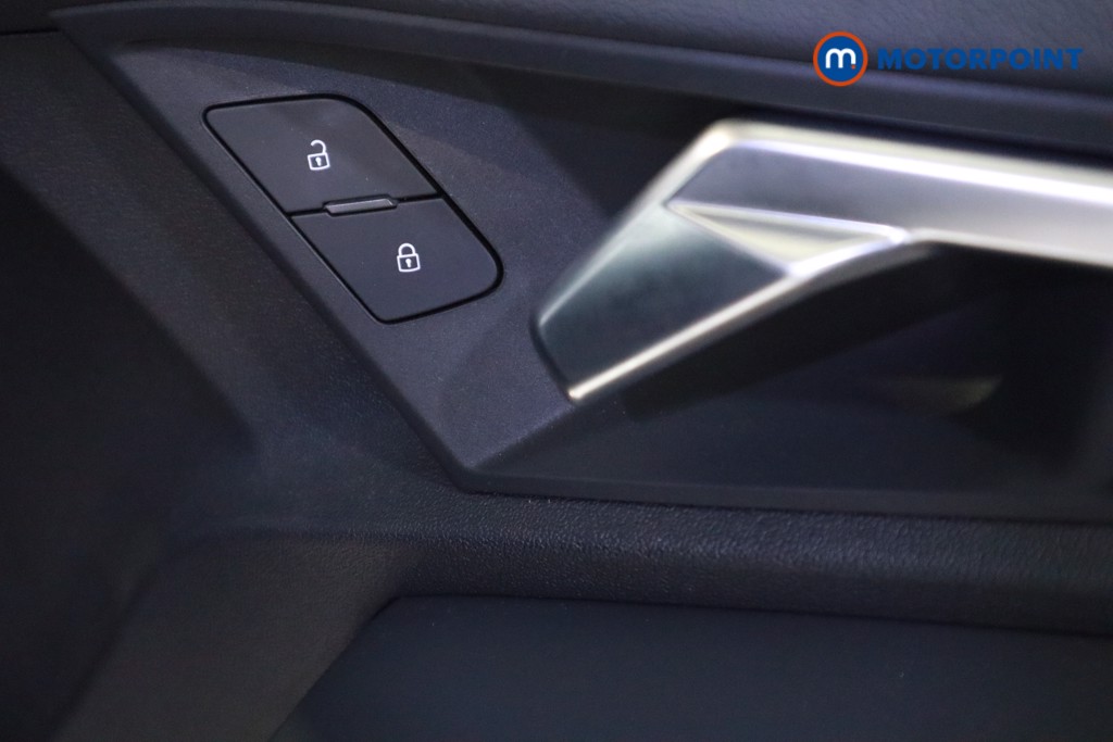 Audi A3 S Line Automatic Petrol Hatchback - Stock Number (1606497) - 14th supplementary image