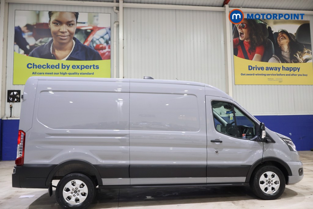 Ford Transit Limited Automatic Diesel Medium Roof Van - Stock Number (1607446) - Passenger side