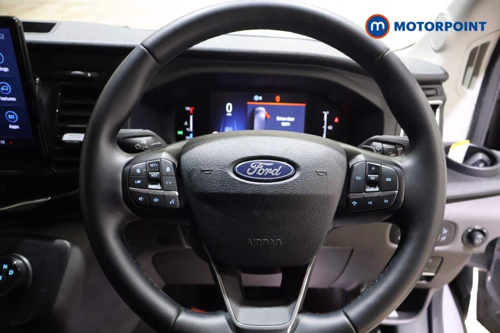 Ford Transit Limited Automatic Diesel Medium Roof Van - Stock Number (1607446) - 1st supplementary image