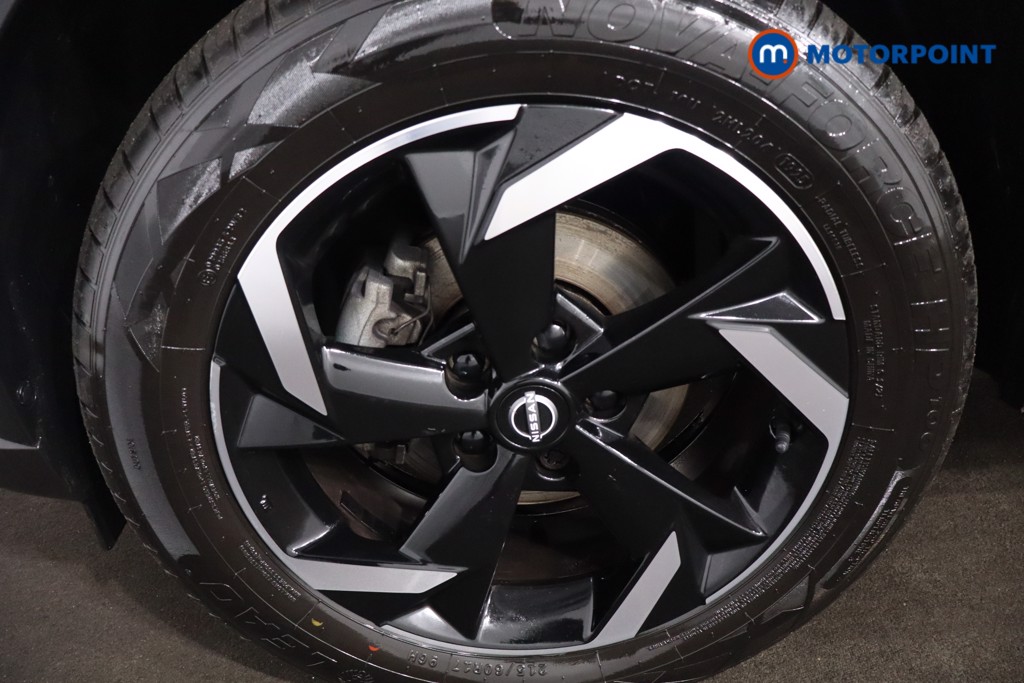 Nissan Juke N-Connecta Automatic Petrol SUV - Stock Number (1607870) - 11th supplementary image