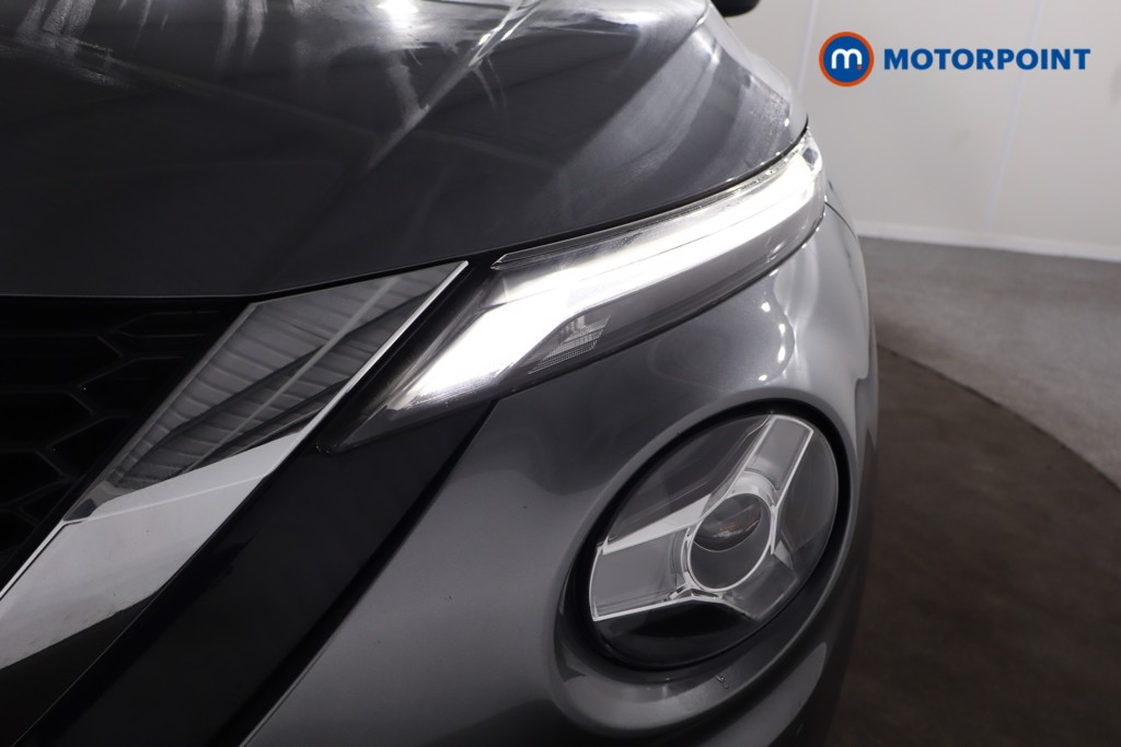 Nissan Juke N-Connecta Automatic Petrol SUV - Stock Number (1607870) - 31st supplementary image