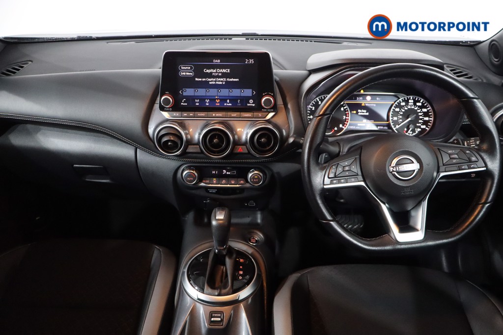 Nissan Juke N-Connecta Automatic Petrol SUV - Stock Number (1607870) - 1st supplementary image