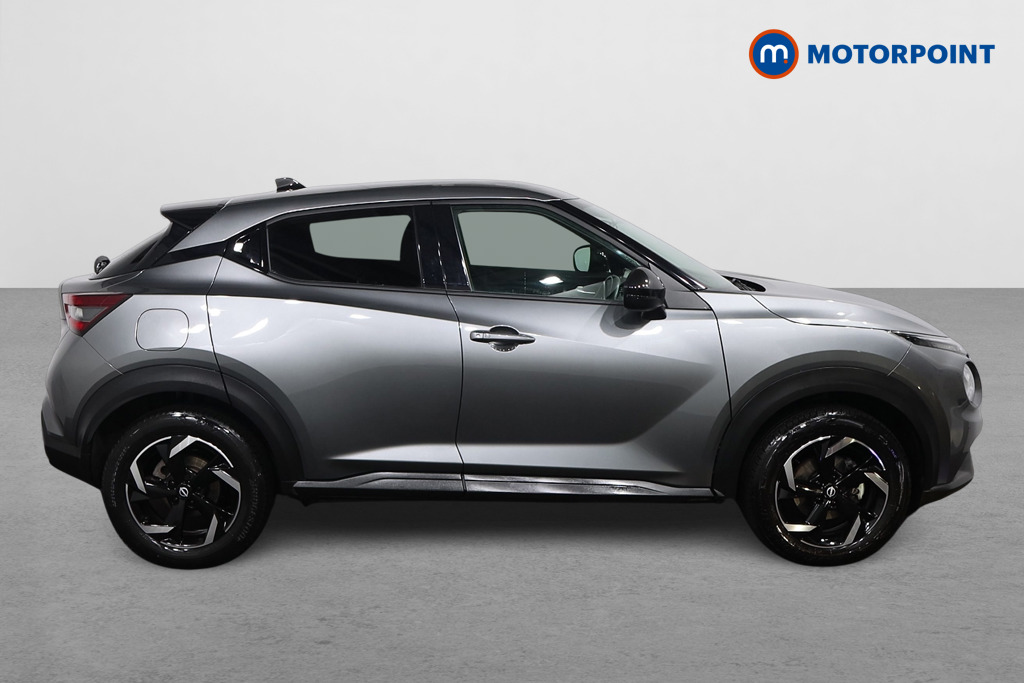 Nissan Juke N-Connecta Automatic Petrol SUV - Stock Number (1607870) - Drivers side