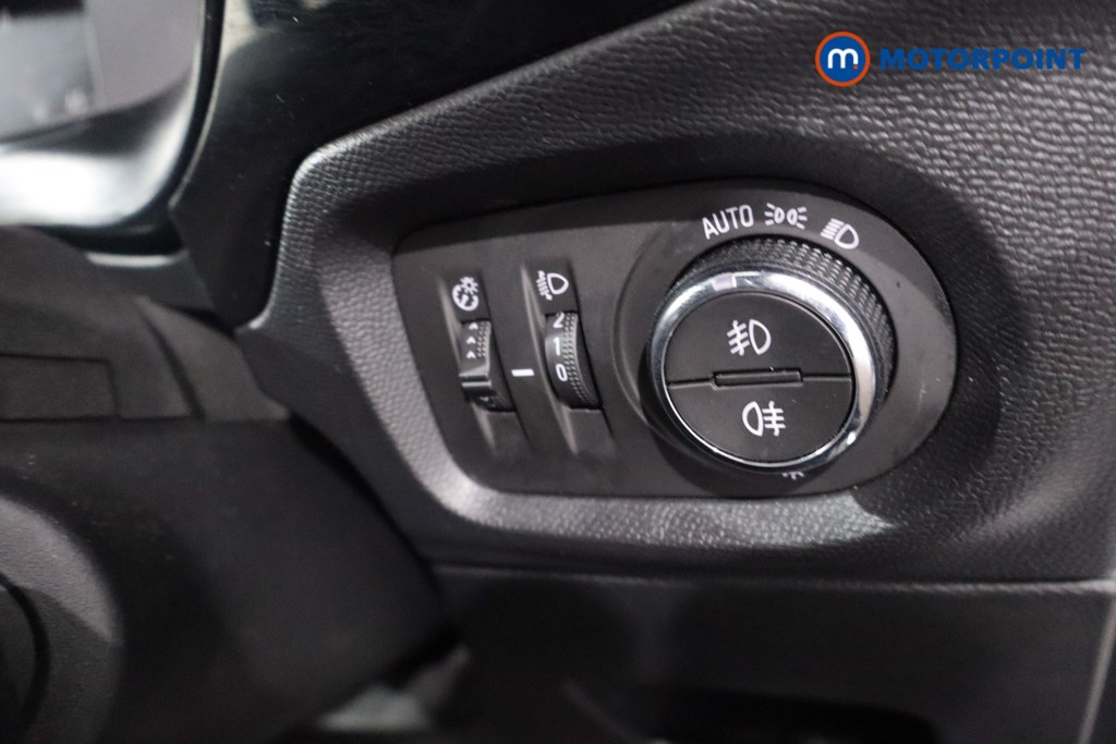 Vauxhall Corsa GS Manual Petrol Hatchback - Stock Number (1607909) - 17th supplementary image