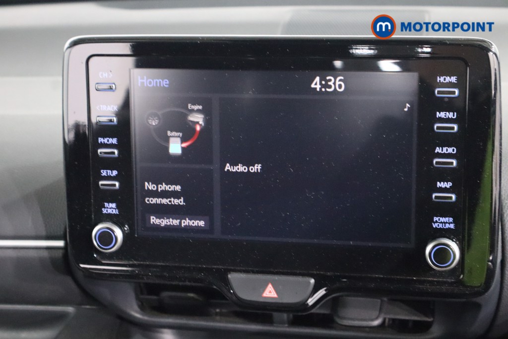 Toyota Yaris Design Automatic Petrol-Electric Hybrid Hatchback - Stock Number (1608935) - 4th supplementary image