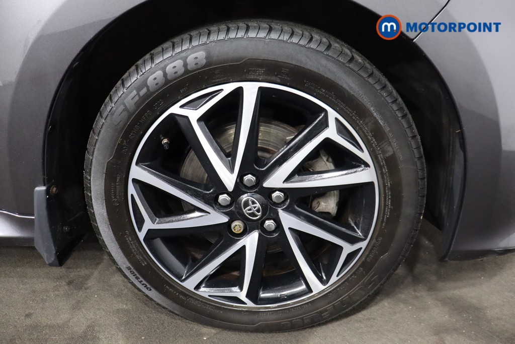 Toyota Yaris Design Automatic Petrol-Electric Hybrid Hatchback - Stock Number (1608935) - 24th supplementary image