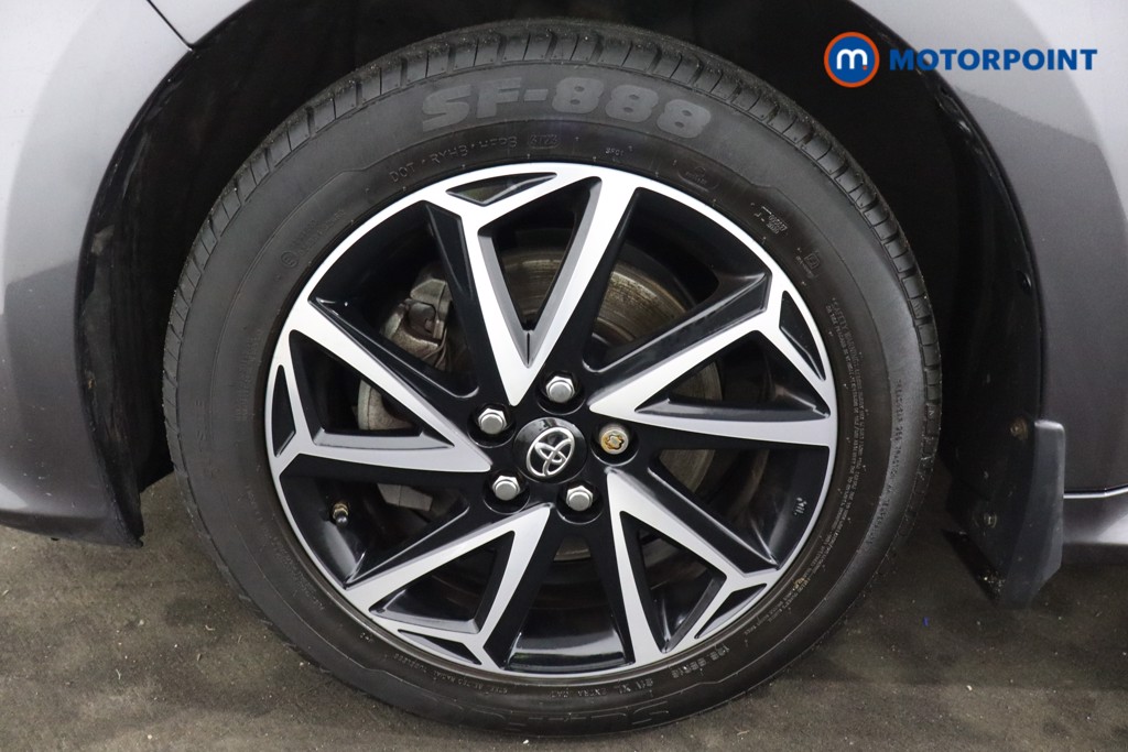 Toyota Yaris Design Automatic Petrol-Electric Hybrid Hatchback - Stock Number (1608935) - 25th supplementary image