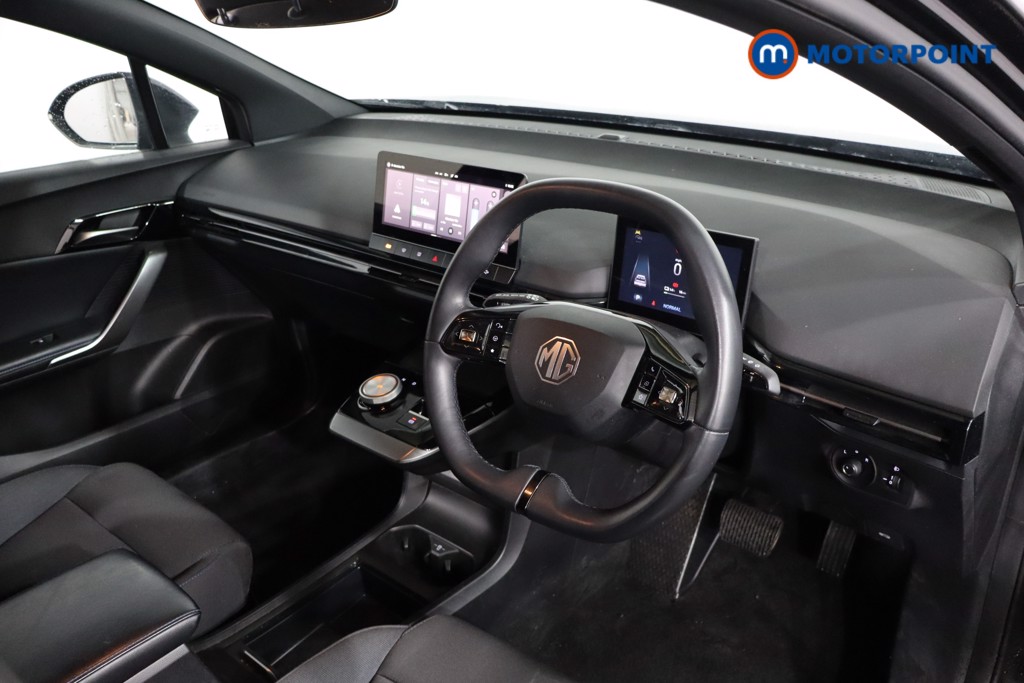 Mg Motor Uk MG4 SE Automatic Electric SUV - Stock Number (1609217) - 1st supplementary image