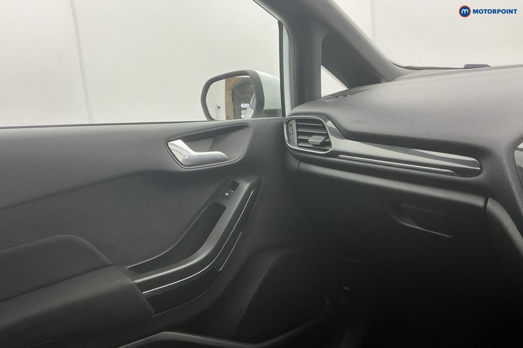 Ford Fiesta St-Line Automatic Petrol Hatchback - Stock Number (1609310) - 21st supplementary image