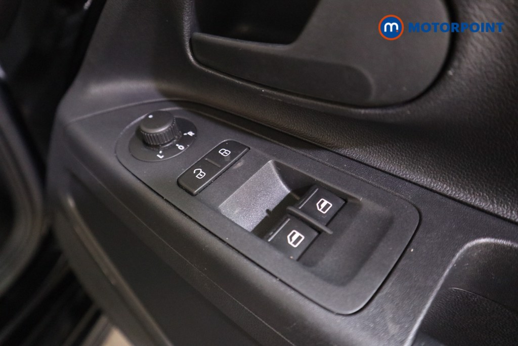 Volkswagen UP E-Up Automatic Electric Hatchback - Stock Number (1609314) - 9th supplementary image