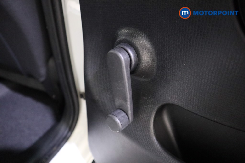 Fiat Panda City Life Manual Petrol Hatchback - Stock Number (1609618) - 9th supplementary image