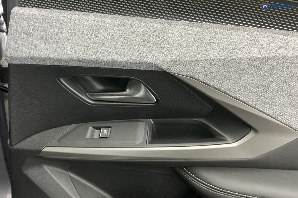 Peugeot 5008 GT Automatic Petrol SUV - Stock Number (1609800) - 31st supplementary image