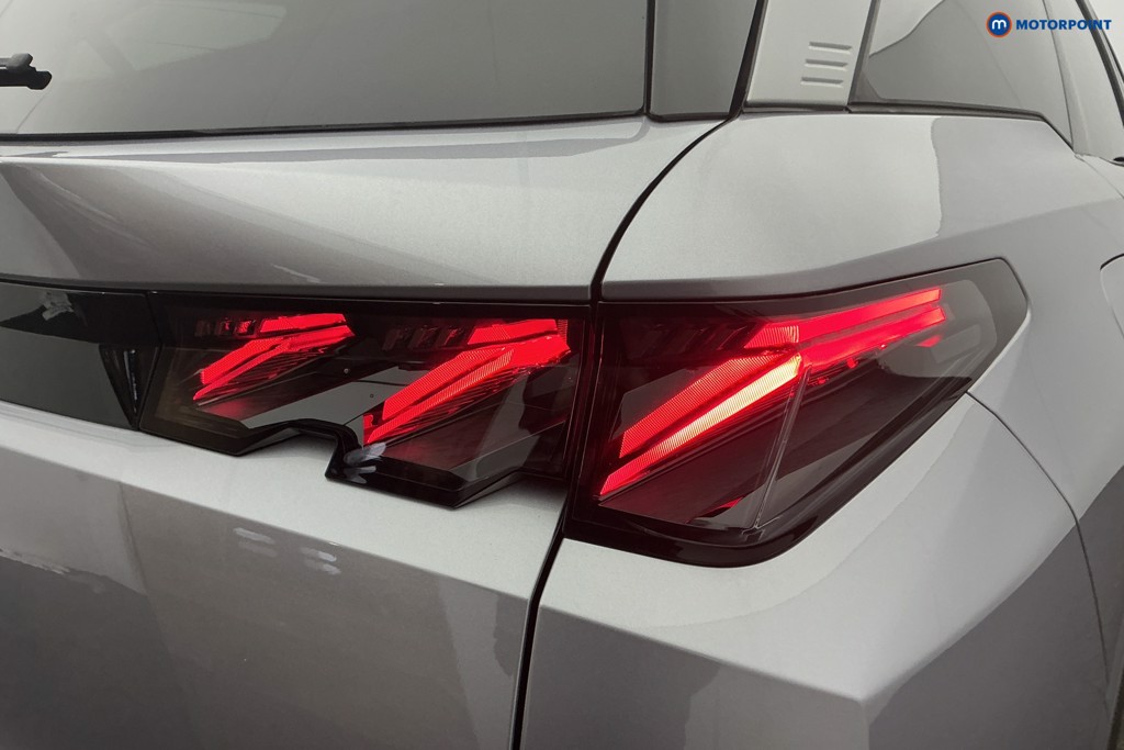 Peugeot 5008 GT Automatic Petrol SUV - Stock Number (1609800) - 34th supplementary image