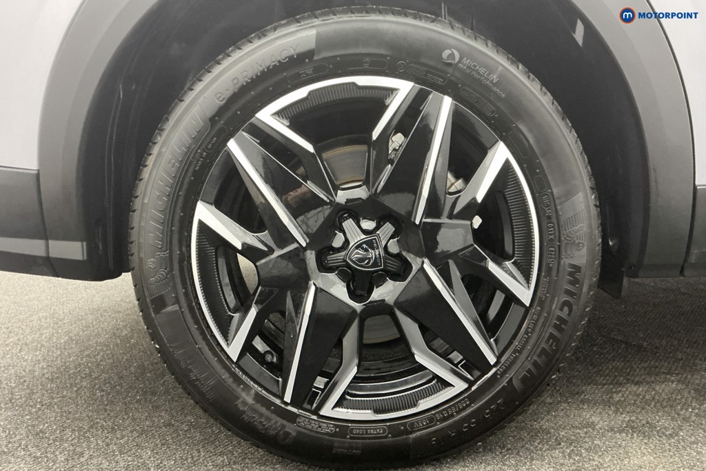 Peugeot 5008 GT Automatic Petrol SUV - Stock Number (1609800) - 39th supplementary image