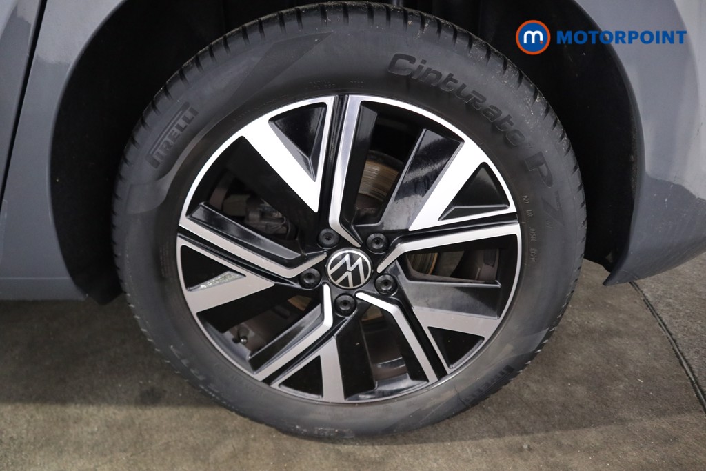 Volkswagen Touran SEL Manual Petrol People Carrier - Stock Number (1610257) - 22nd supplementary image