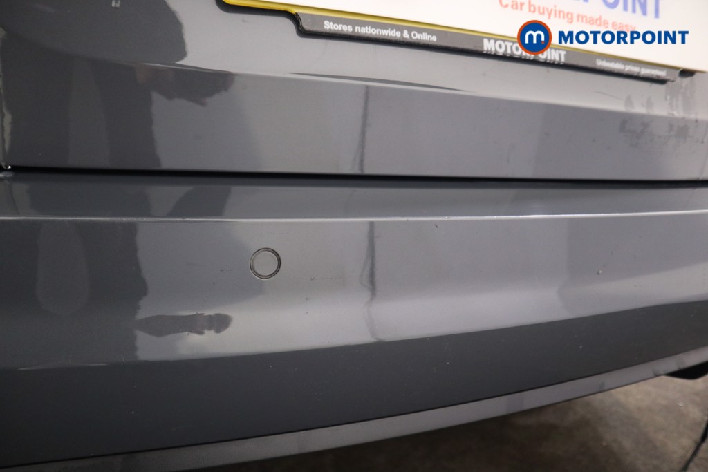 Volkswagen Touran SEL Manual Petrol People Carrier - Stock Number (1610257) - 23rd supplementary image