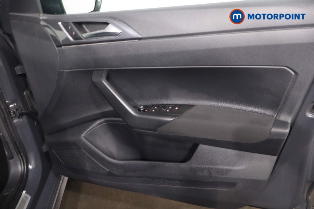 Volkswagen Polo R-Line Automatic Petrol Hatchback - Stock Number (1610364) - 25th supplementary image