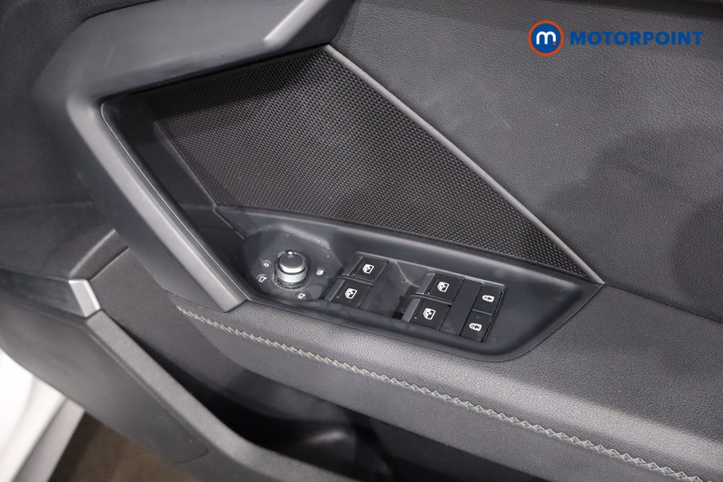 Audi A3 S Line Automatic Petrol Hatchback - Stock Number (1610399) - 24th supplementary image