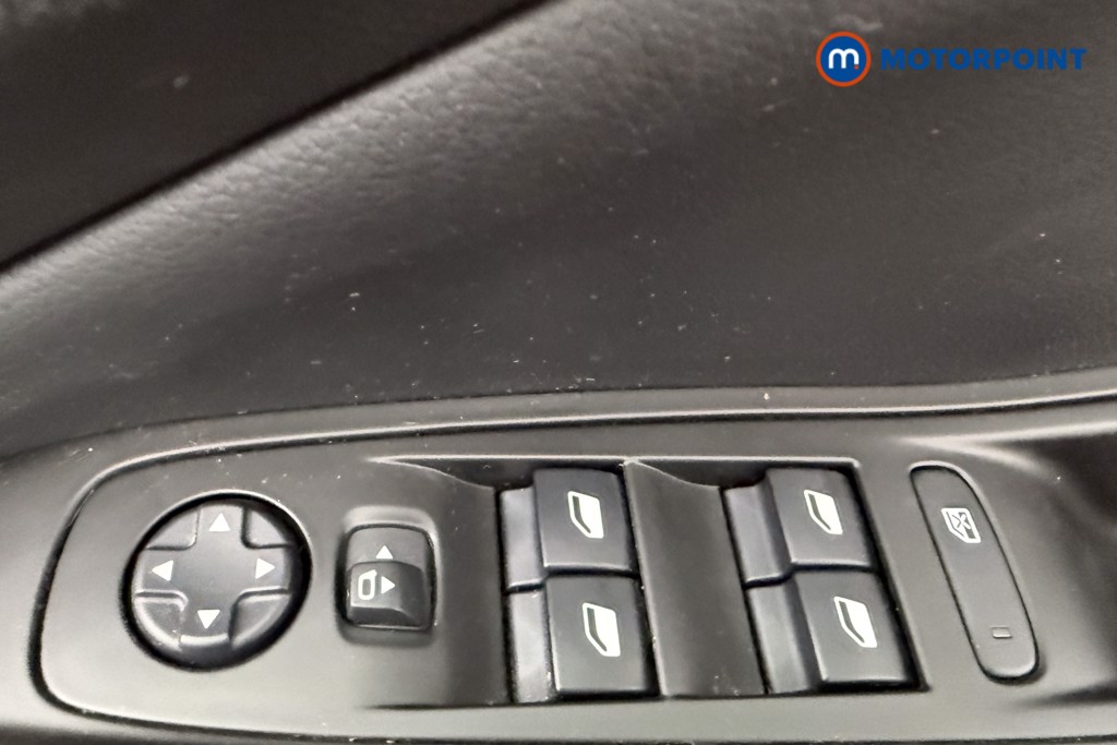 Vauxhall Grandland X Griffin Edition Manual Petrol SUV - Stock Number (1610528) - 17th supplementary image