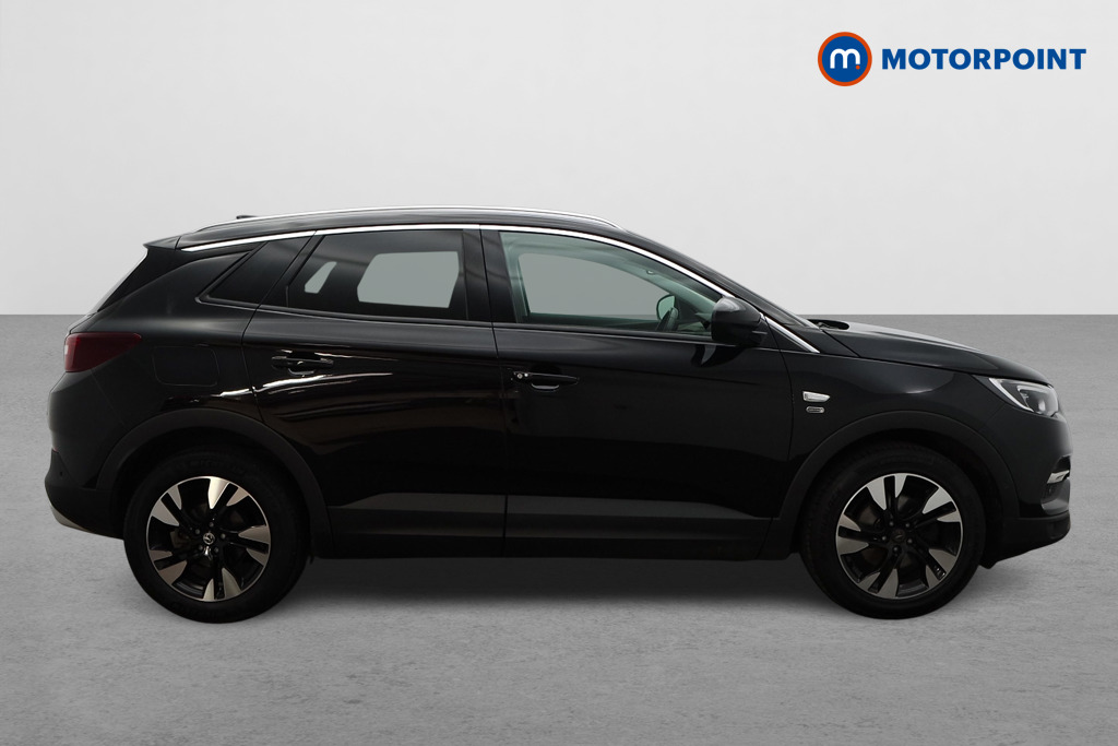 Vauxhall Grandland X Griffin Edition Manual Petrol SUV - Stock Number (1610528) - Drivers side