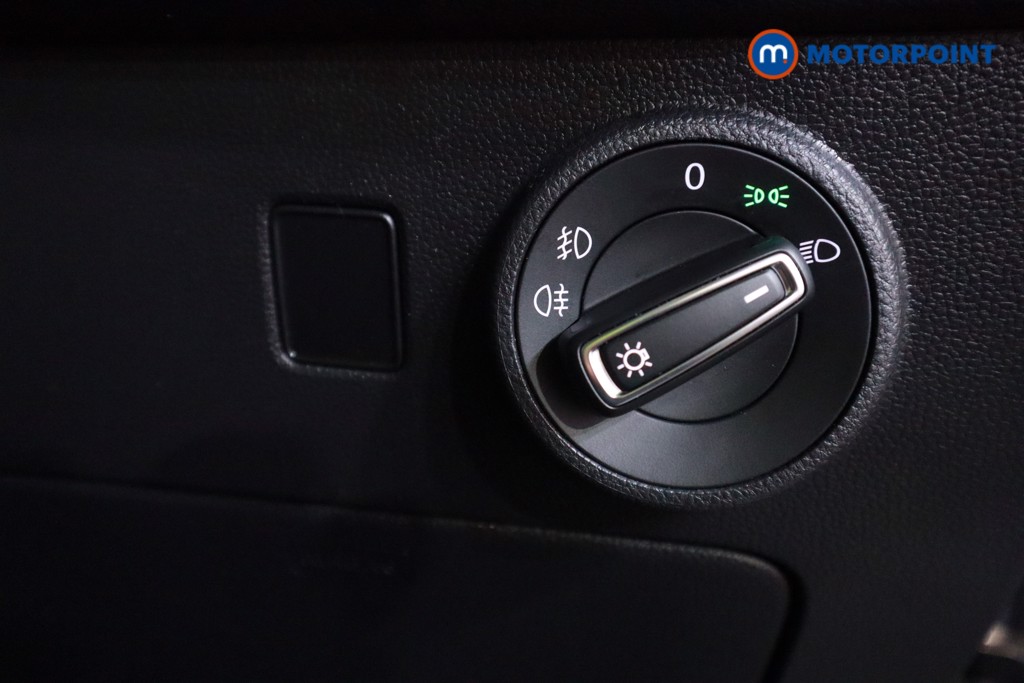 Seat Ateca Se Technology Manual Petrol SUV - Stock Number (1610627) - 16th supplementary image