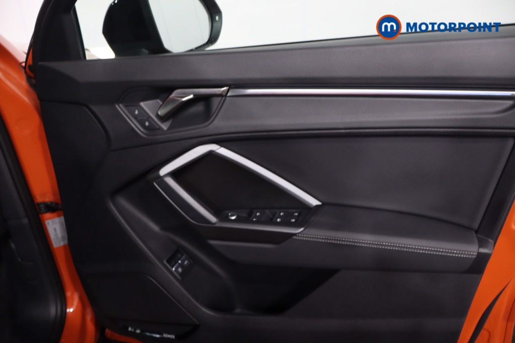 Audi Q3 Black Edition Automatic Petrol Plug-In Hybrid SUV - Stock Number (1610646) - 27th supplementary image