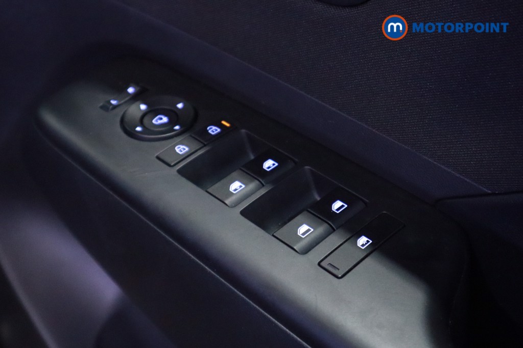 Hyundai Kona N Line Automatic Petrol-Electric Hybrid SUV - Stock Number (1610746) - 13th supplementary image