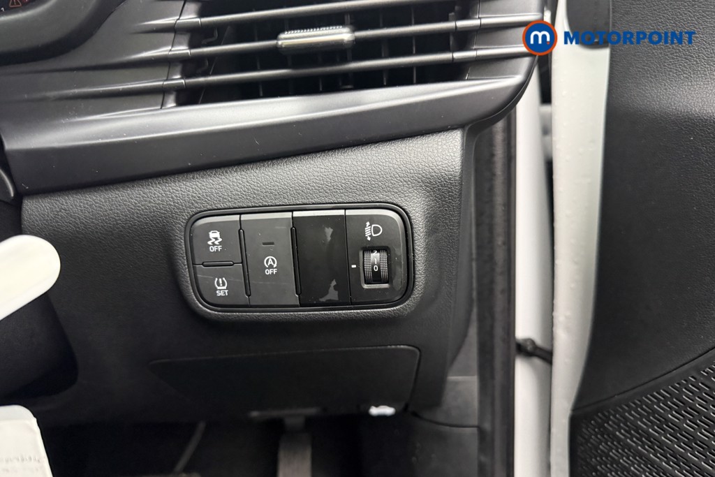 Hyundai I20 Advance Automatic Petrol Hatchback - Stock Number (1610837) - 20th supplementary image