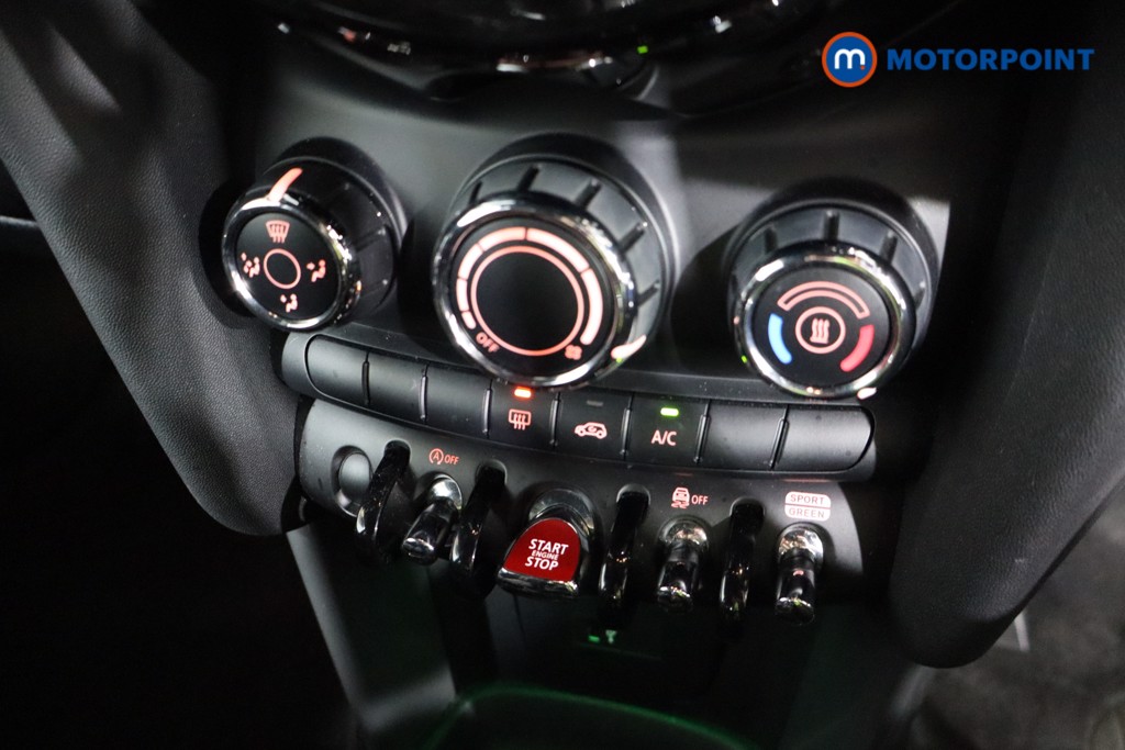 Mini Hatchback Cooper Sport Manual Petrol Hatchback - Stock Number (1610955) - 9th supplementary image