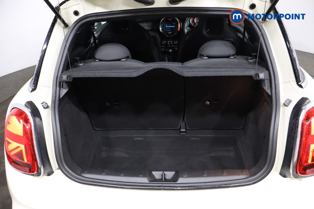 Mini Hatchback Cooper Sport Manual Petrol Hatchback - Stock Number (1610955) - 22nd supplementary image