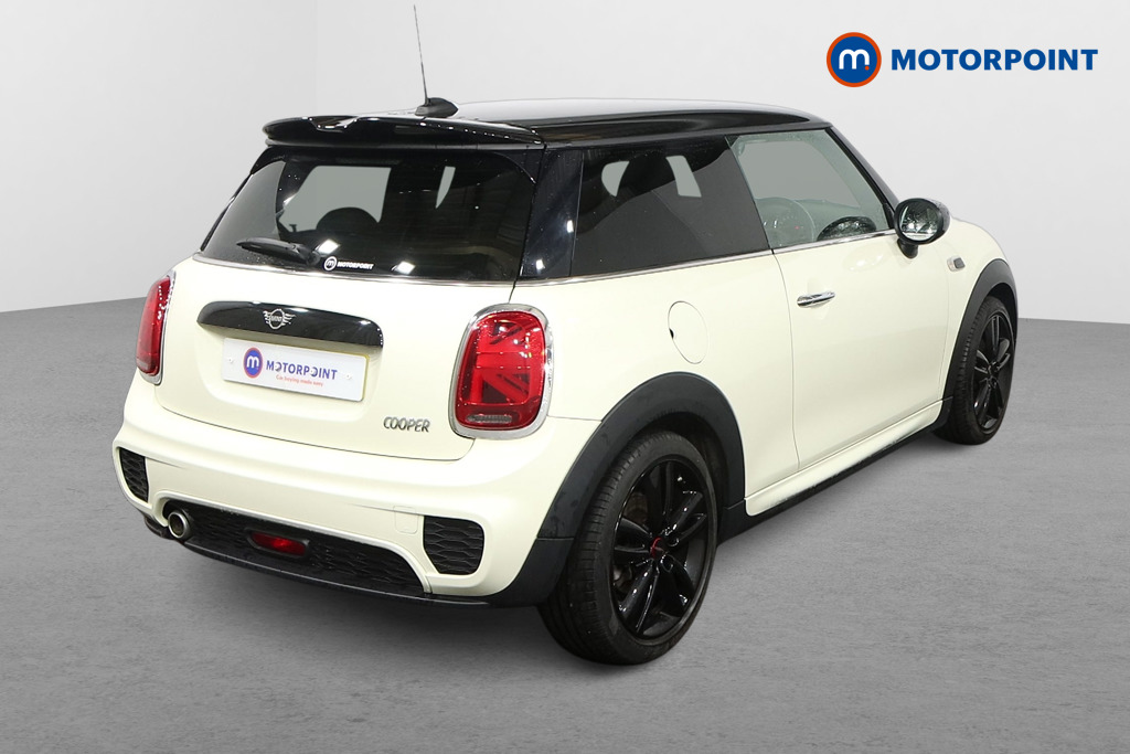 Mini Hatchback Cooper Sport Manual Petrol Hatchback - Stock Number (1610955) - Drivers side rear corner