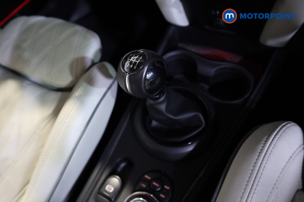 Mini Countryman Cooper Exclusive Manual Petrol SUV - Stock Number (1610992) - 11th supplementary image