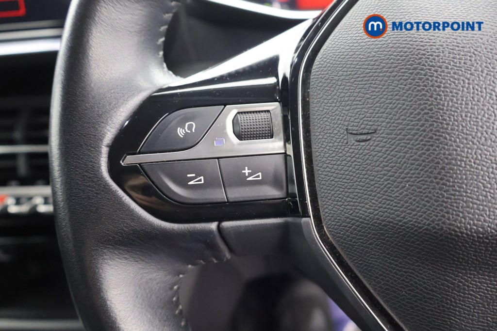 Peugeot 2008 Allure Premium Manual Petrol SUV - Stock Number (1611189) - 2nd supplementary image