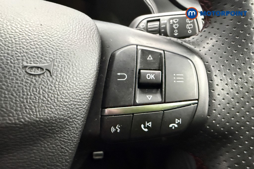 Ford Focus St-Line Vignale Automatic Diesel Hatchback - Stock Number (1611218) - 14th supplementary image